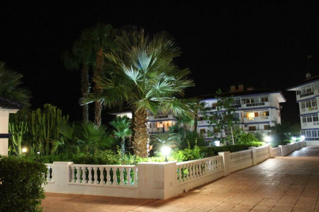Апартаменты В Парковой Зоне С Видом На Море La Mata  Exterior foto